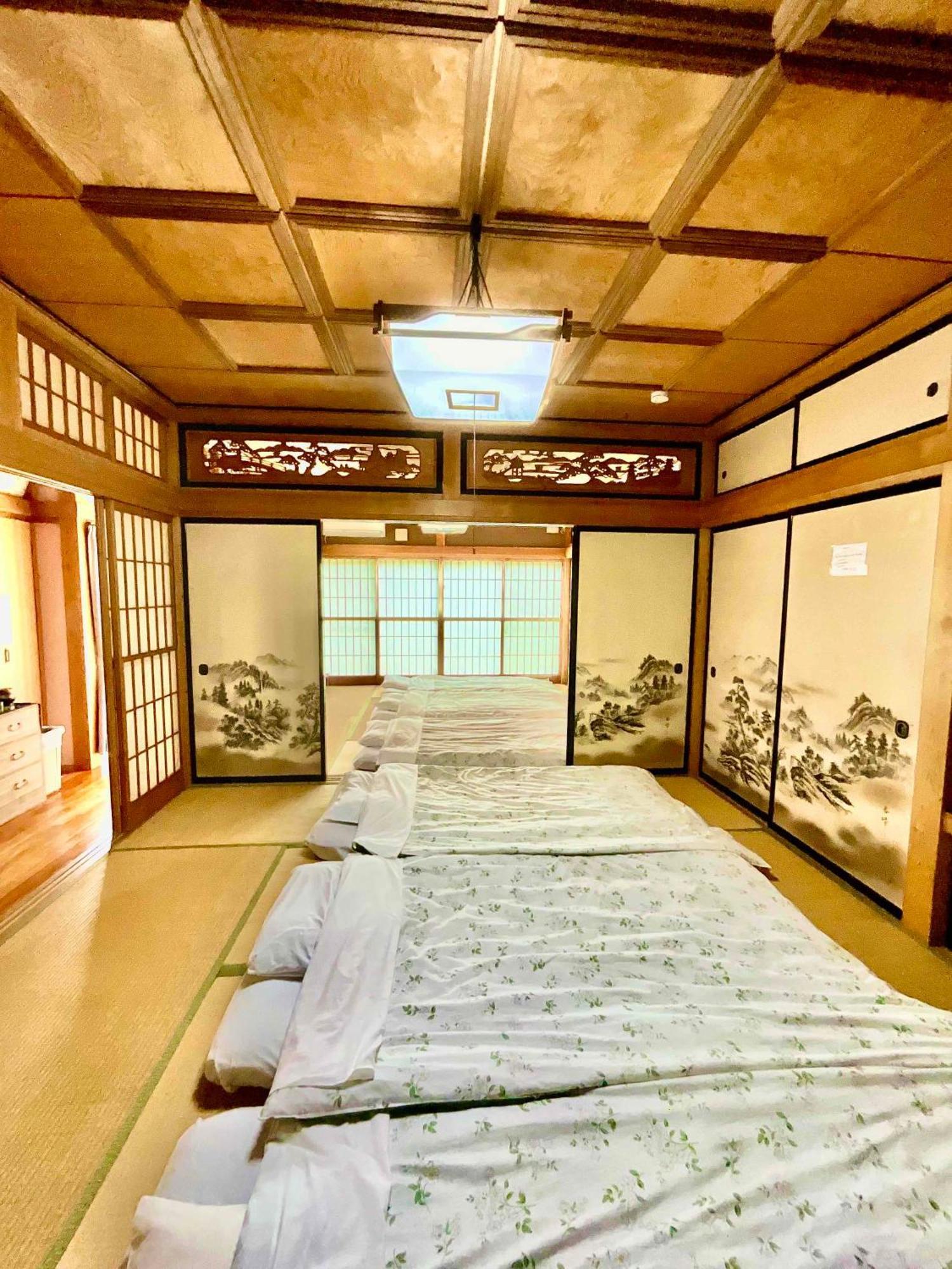 T&T Fujiyama Guest House Fujiyoshida Eksteriør bilde